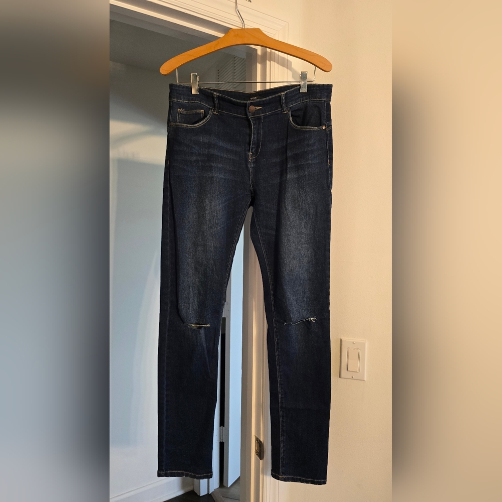 Forever 21 Mid Rise Blue Skinny Jeans NWOT